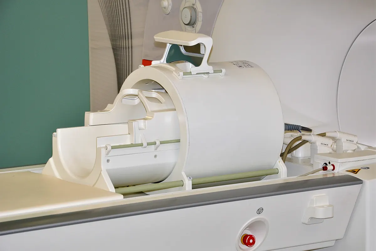 MRI Head Coil Scanner